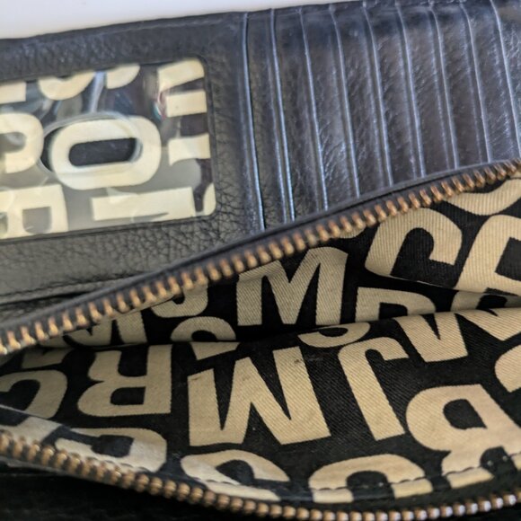 Marc by Marc Jacobs Wallet - Picture 7 of 12